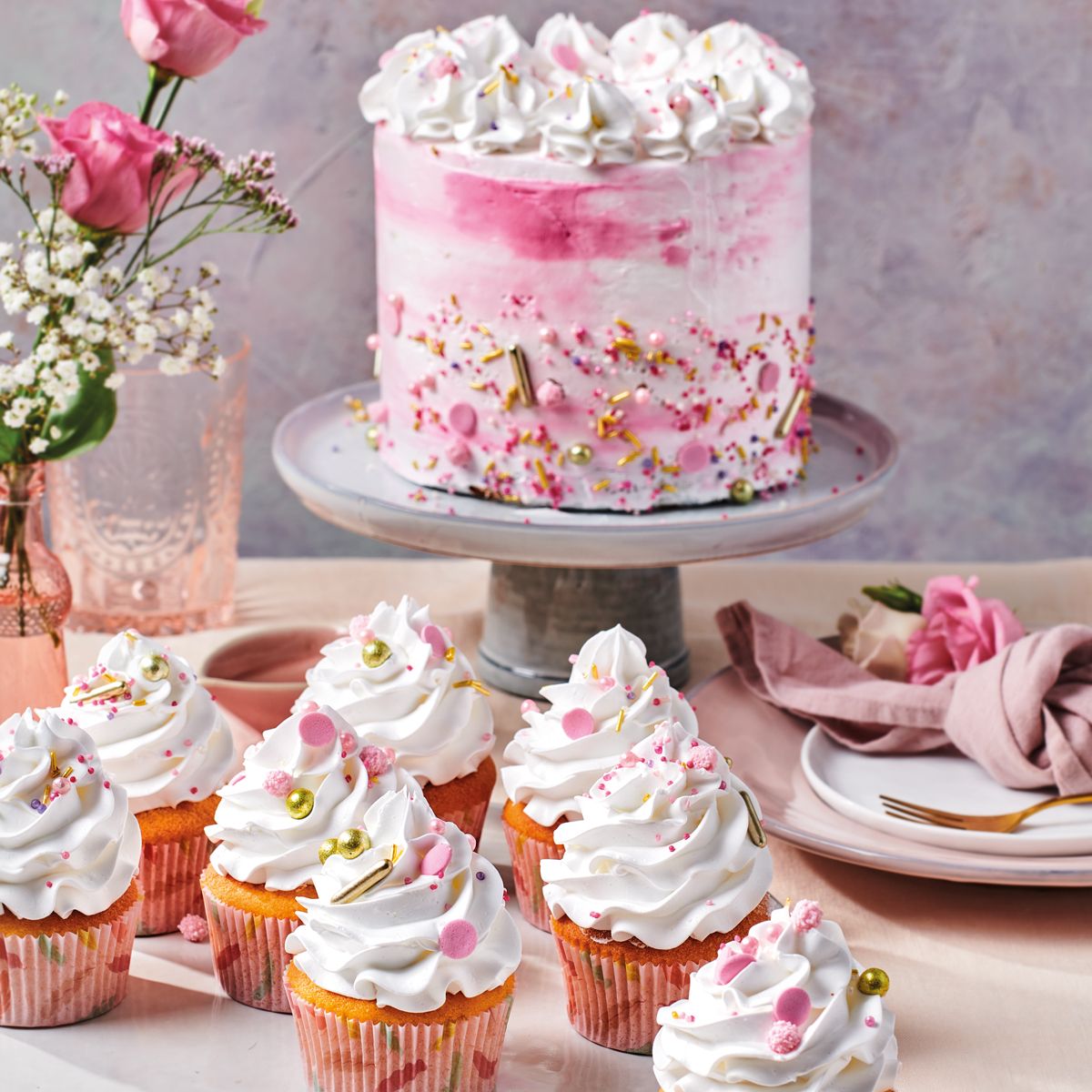 Enchanted cream 450g, FunCakes, Čarovný krém, F10130